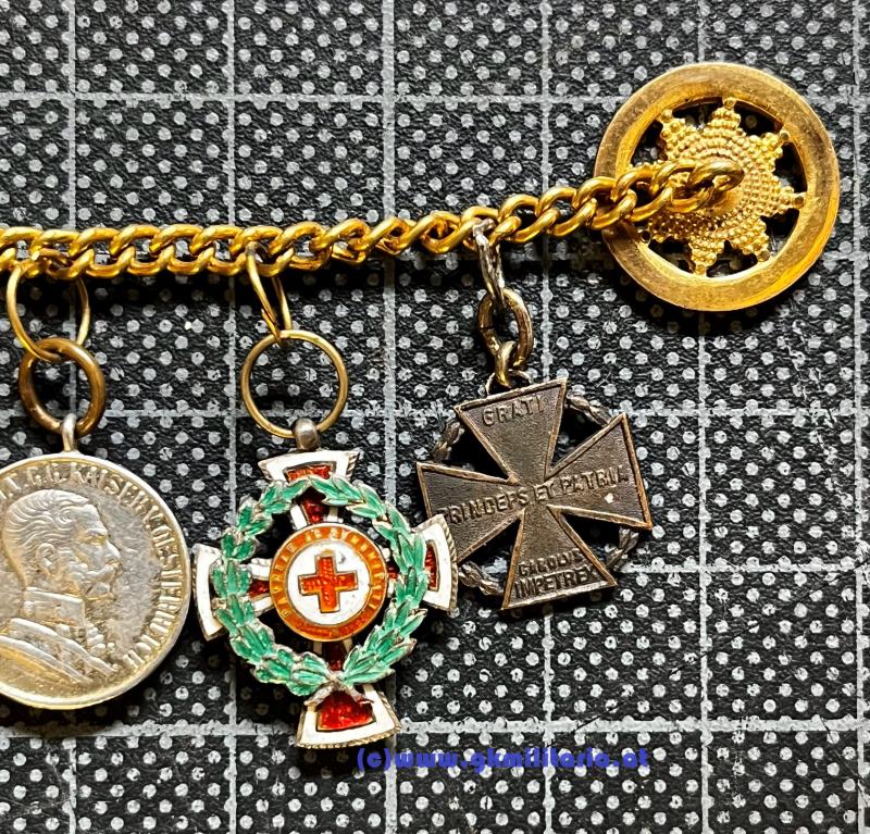 5-teilige Miniatur-Ordenskette - Frackkettchen! - für Offiziere!!