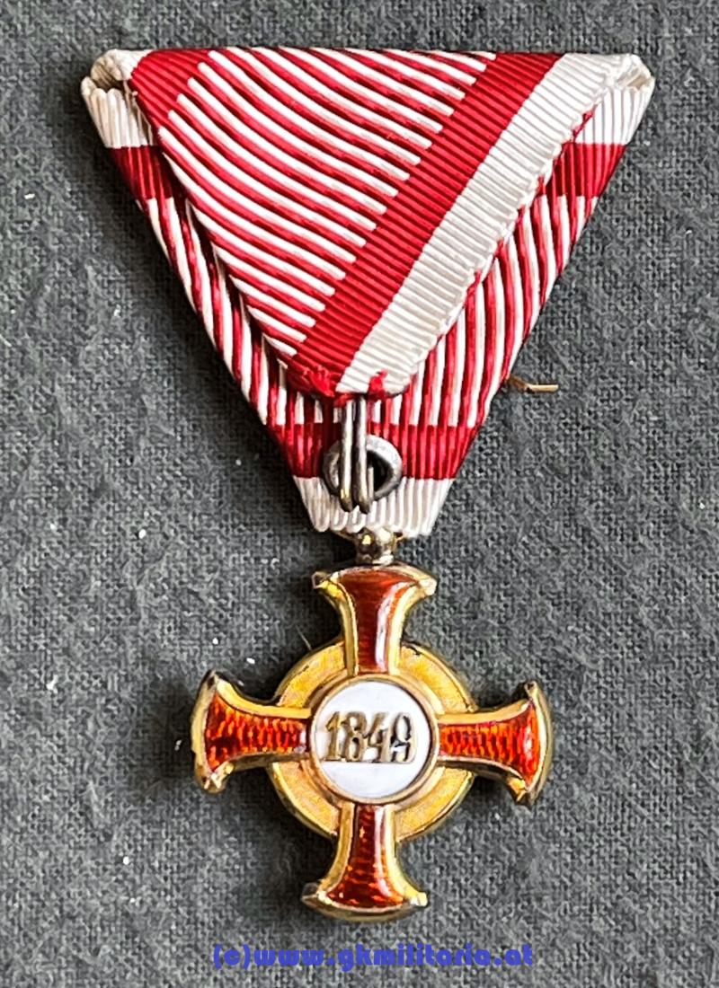 k.u.k. Goldenes Verdienstkreuz im Etui! - BACHRUCH mit grünem ETUI!!