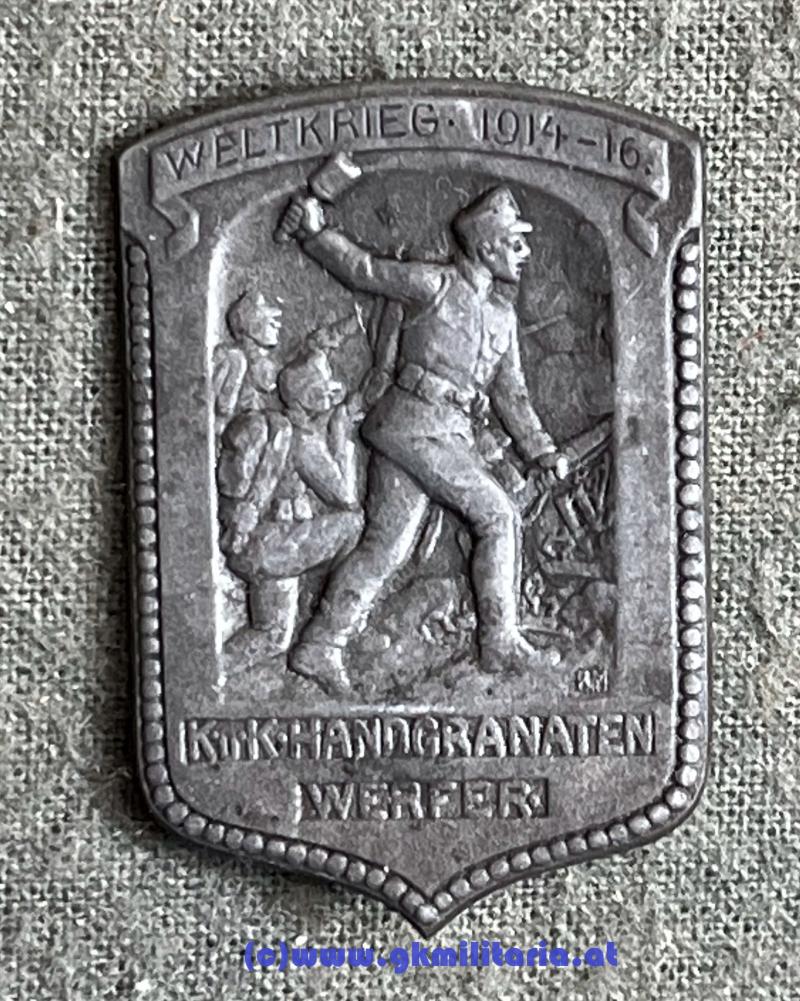 k.u.k. Kappenabzeichen STURMTRUPPE - 