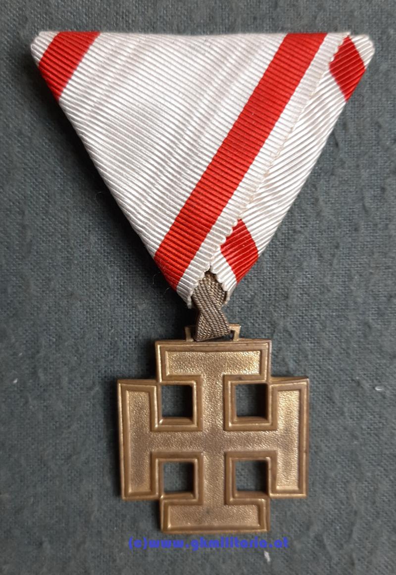 Bundesstaat - Österreichisches Goldenes Verdienstzeichen im Original Etui!!