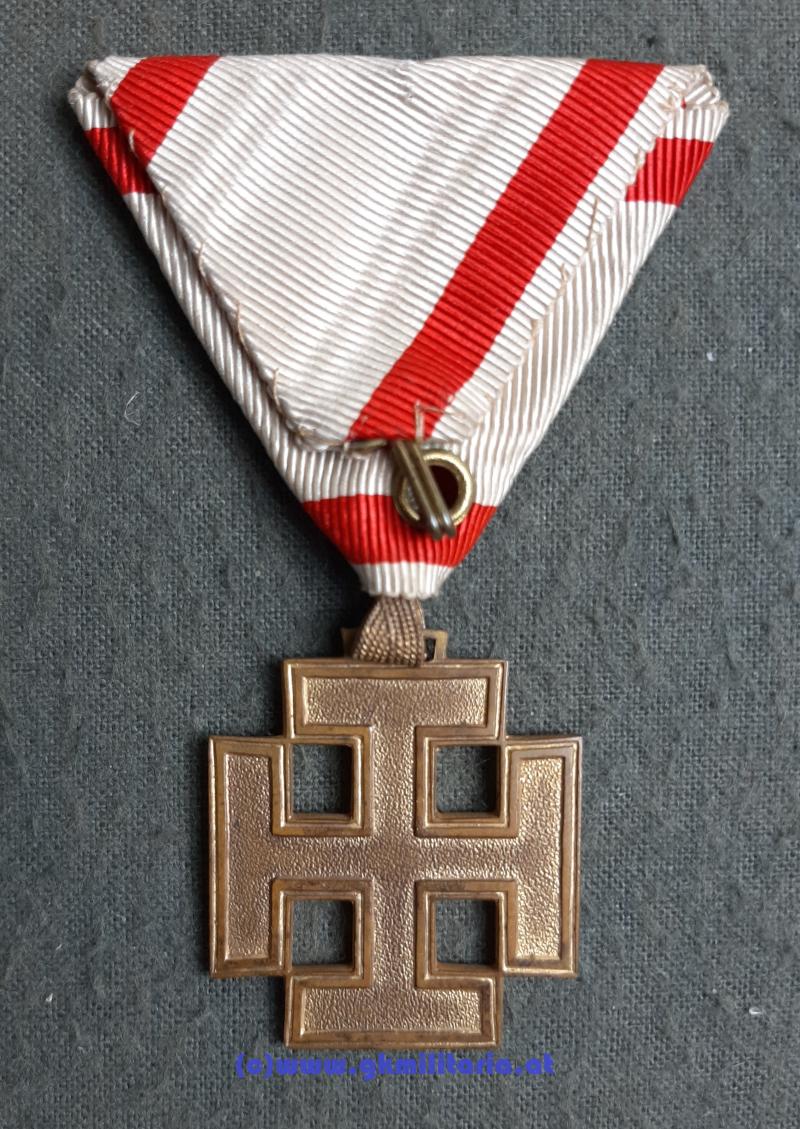 Bundesstaat - Österreichisches Goldenes Verdienstzeichen im Original Etui!!