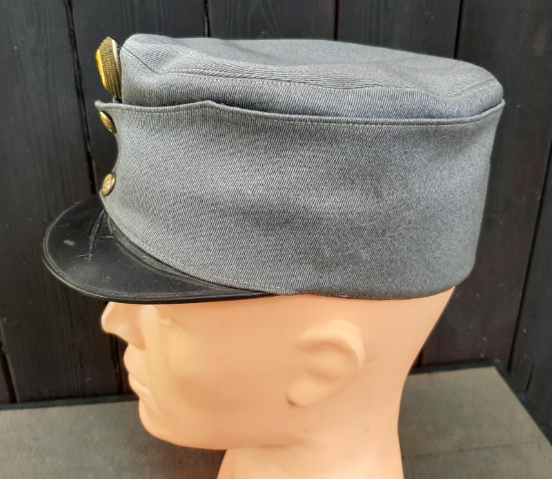 k.u.k.hechtgraue Kappe für Fähnriche d. Artillerie!
