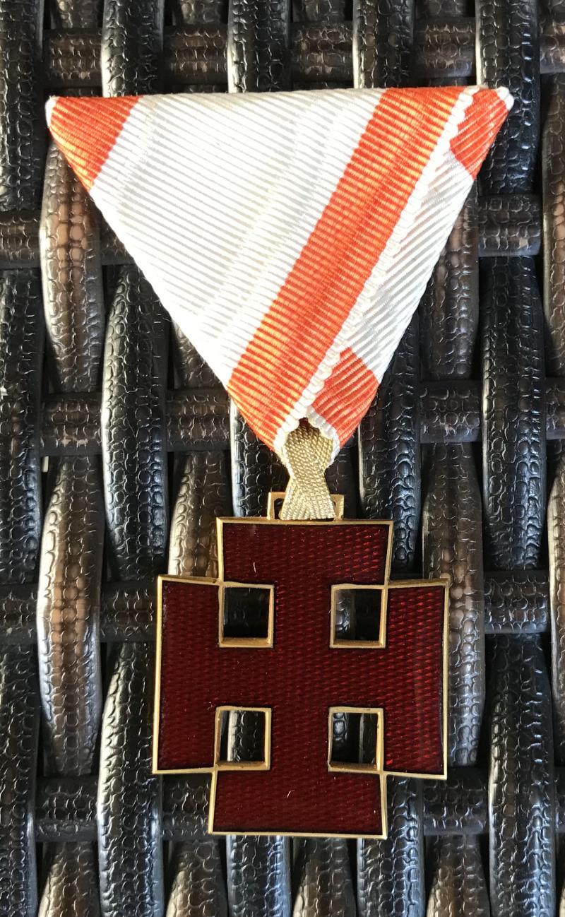 Goldenes Ehrenzeichen bzw. Ritterkreuz I. Klasse - Österreich - 1. Republik/Bundesstaat - MINT!!