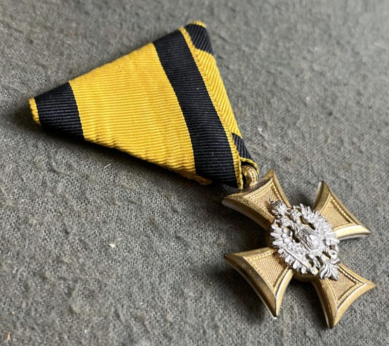 k.u.k. Militärdienstzeichen f. Offiziere 1. Klasse 25 - Variante Perlmutt!