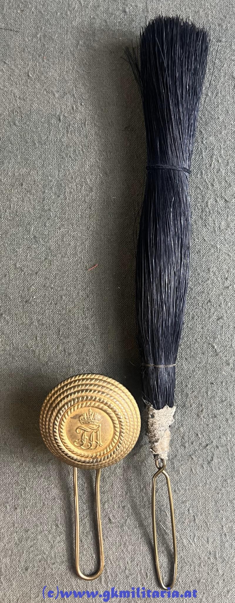 k.u.k. Kokarde für Husarentschako mit Rosshaarbusch!!