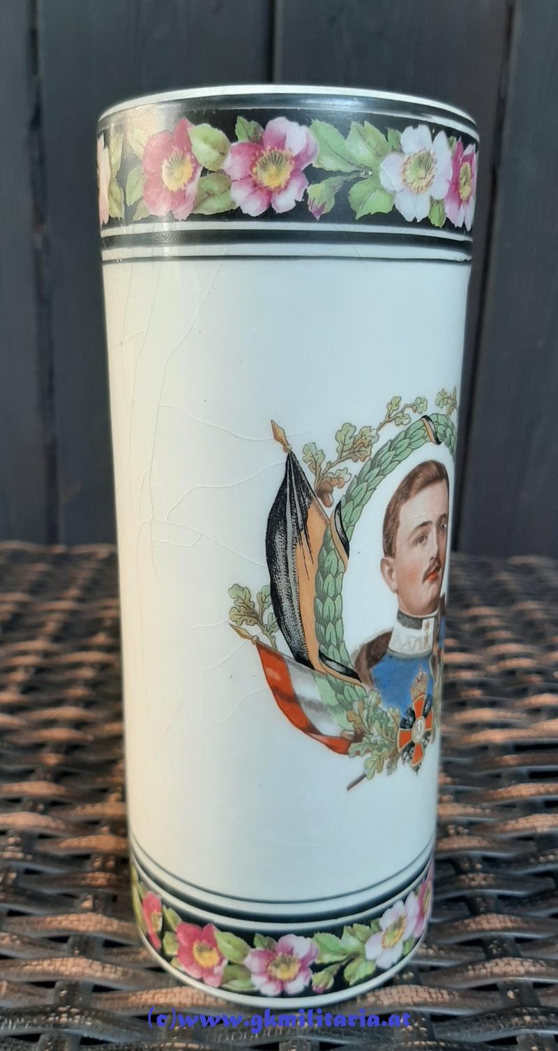 k.u.k. patriotische Vase
