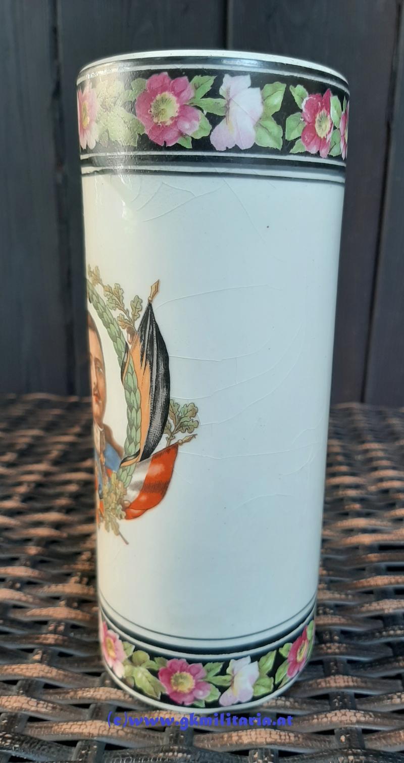 k.u.k. patriotische Vase
