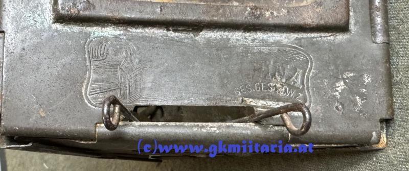 k.u.k. Faltlaterne - dreieckig - für Kavernen & Unterstände!