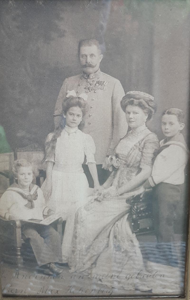 k.u.k. Kronprinz Erzherzog Franz Ferdinand von Österreich & Familie - Portraitfoto mit Widmung seines Sohnes in Geschenkrahmen!!