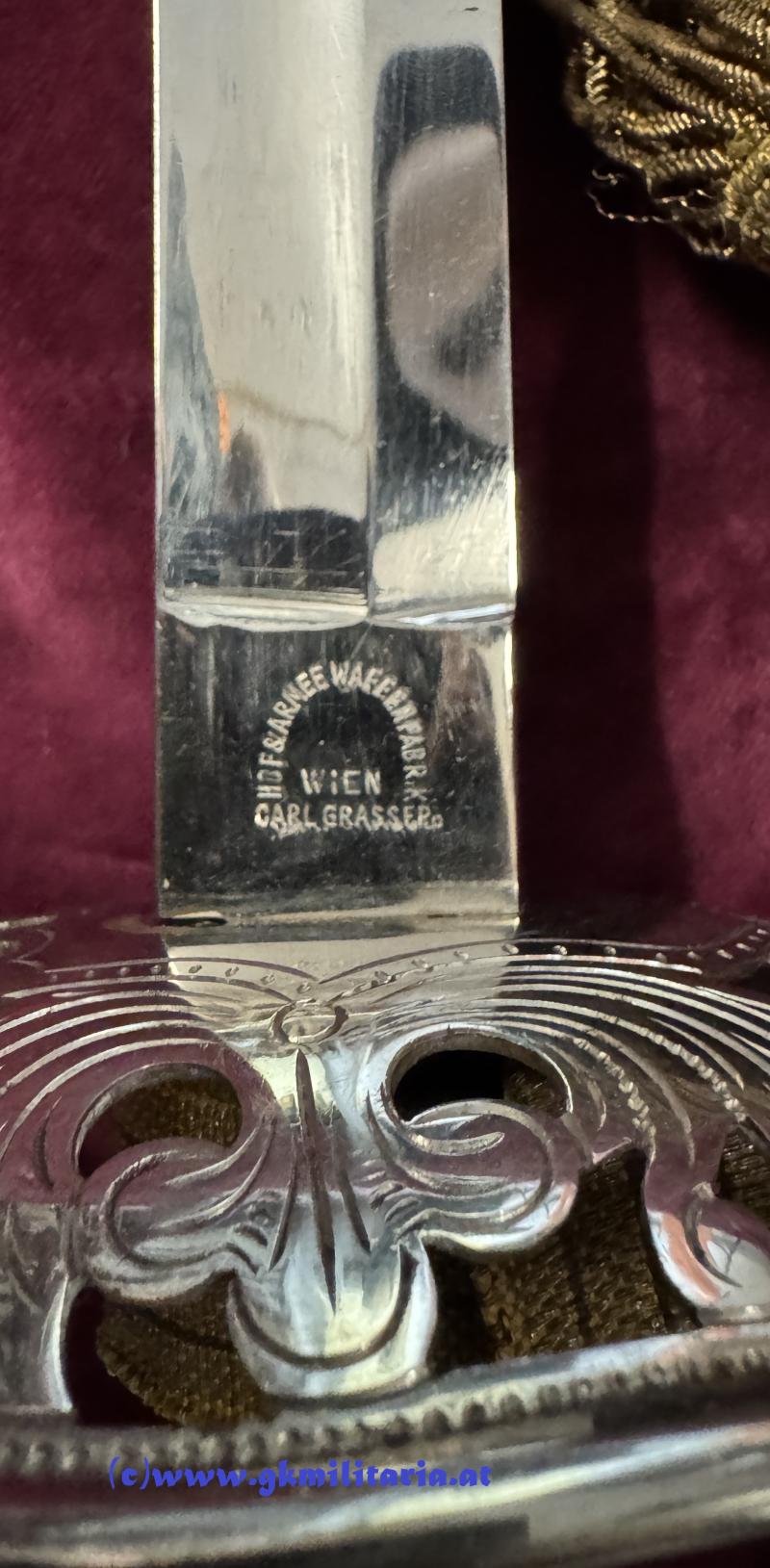 k.u.k. Säbel für Offiziere Kavallerie M1869 - Korb m. Doppeladler!