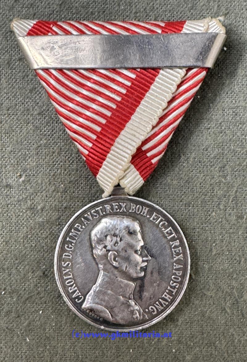 Silberne Tapferkeitsmedaille 2. Klasse Kaiser Karl I. mit WH-Spange - Zimbler!!