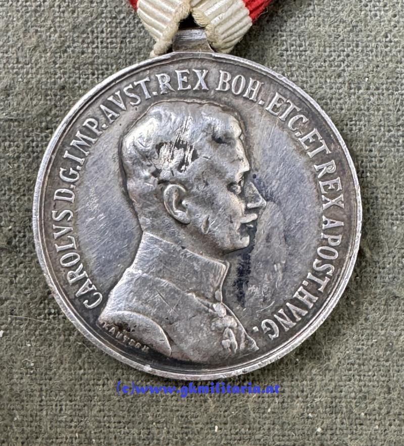 Silberne Tapferkeitsmedaille 2. Klasse Kaiser Karl I. mit WH-Spange - Zimbler!!