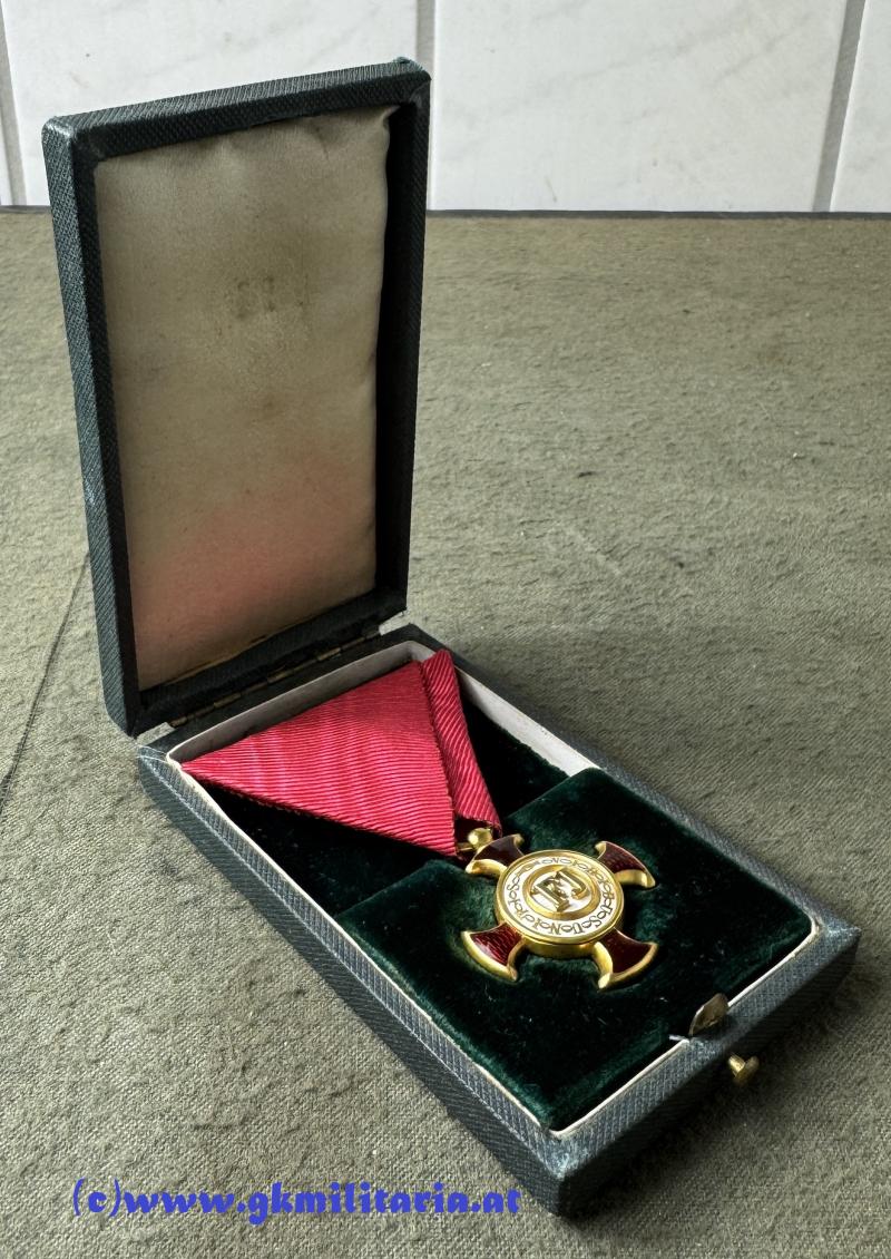 k.u.k. Goldenes Verdienstkreuz im Etui! - GOLD im frühen ETUI!