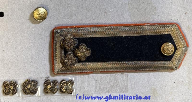 Konvolut k.u.k. Beamte - Knöpfe - Schulterklappe!!