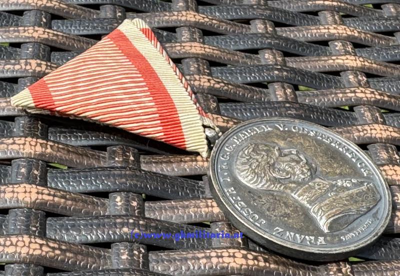 k.u.k. Silberne Tapferkeitsmedaille Kaiser Franz Joseph I. 1. Klasse - VARIANTE! - SELTEN!