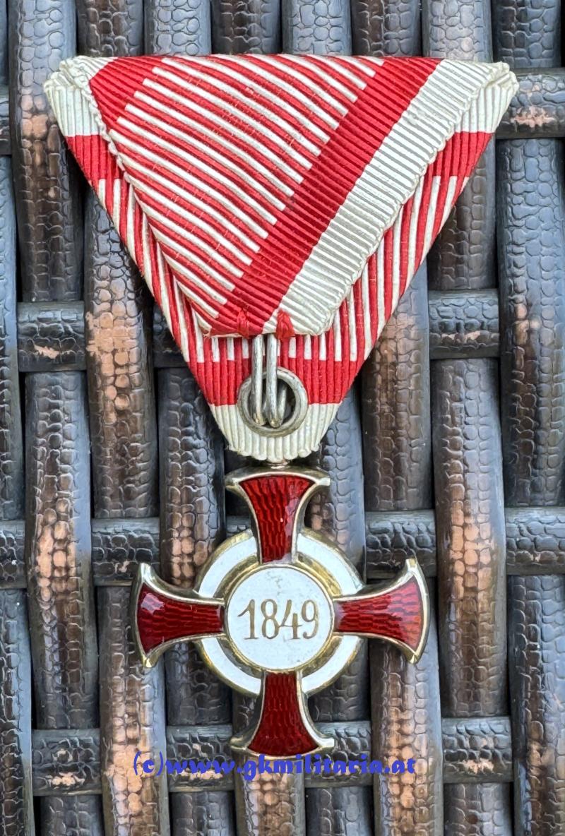 k.u.k. Goldenes Verdienstkreuz im Etui! - VARIANTE SILBER von H.U.W.!!