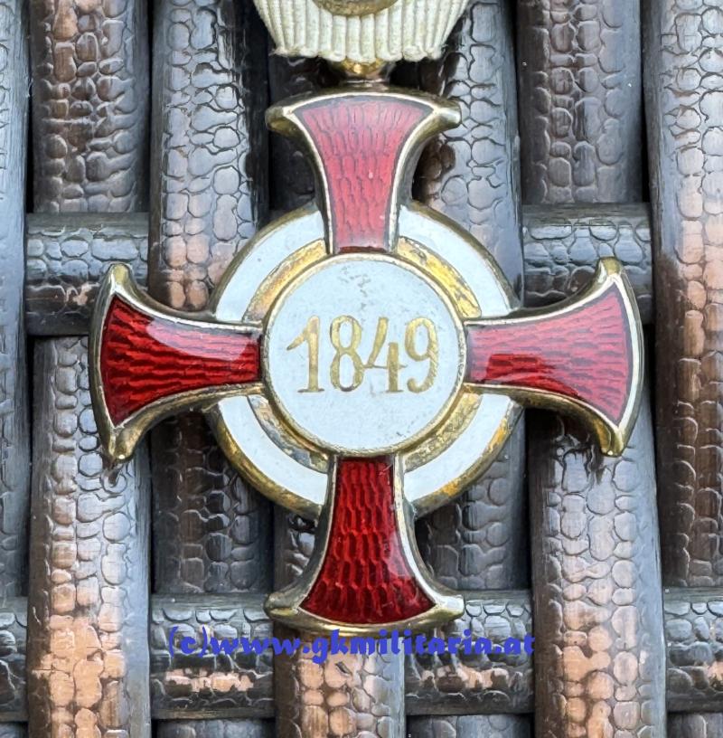 k.u.k. Goldenes Verdienstkreuz im Etui! - VARIANTE SILBER von H.U.W.!!