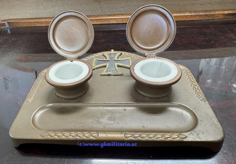 Patriotische Schreibtischgarnitur