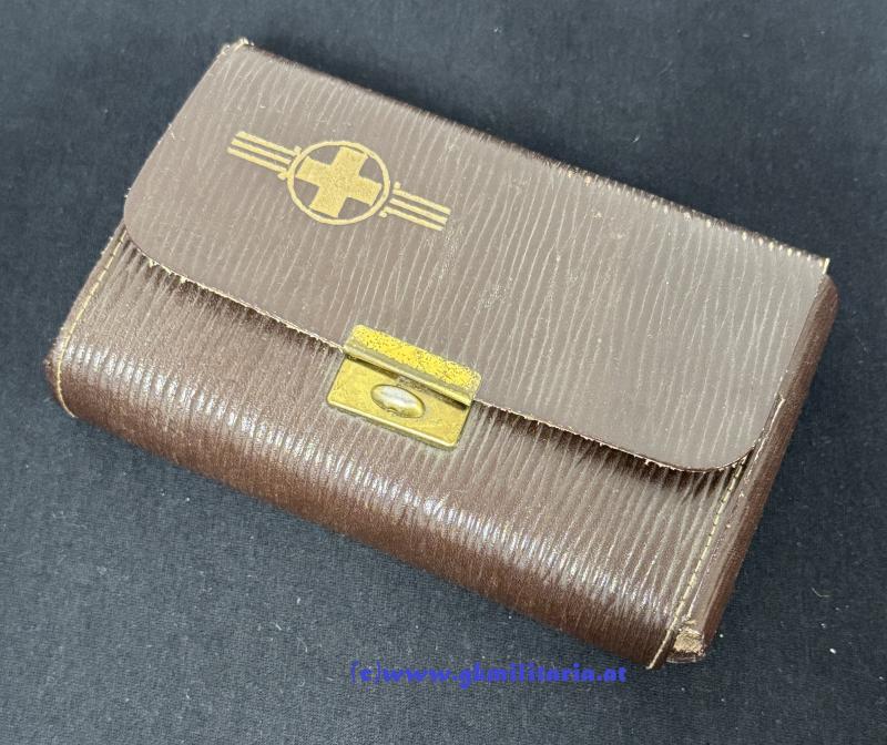 k.u.k. Reiseapotheke für Offiziere!