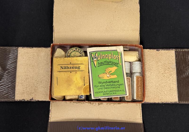 k.u.k. Reiseapotheke für Offiziere!