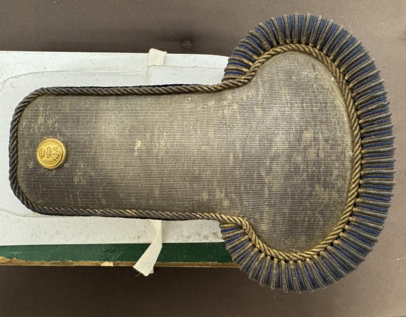 weitere Fotos - k.u.k. Kriegsmarine - Epauletten für Marine-Oberkommissär!!