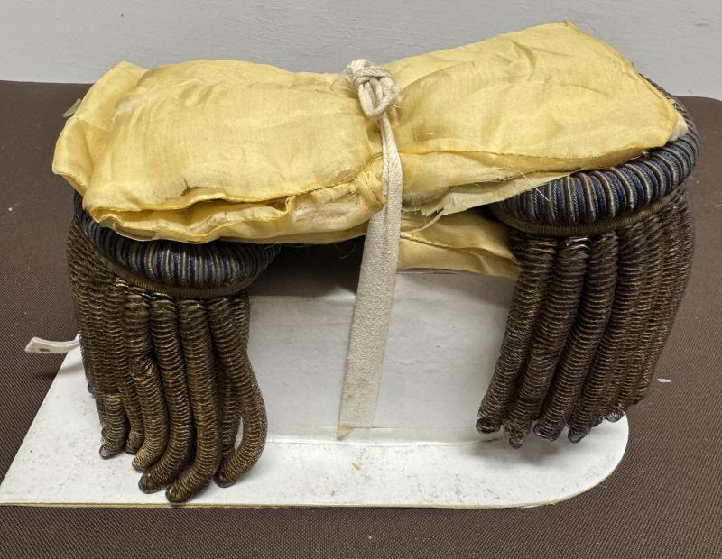 weitere Fotos - k.u.k. Kriegsmarine - Epauletten für Marine-Oberkommissär!!