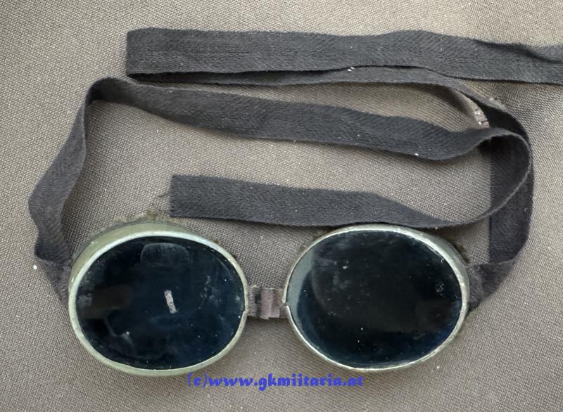 k.u.k. Schneebrille für Hochgebirgstruppe!