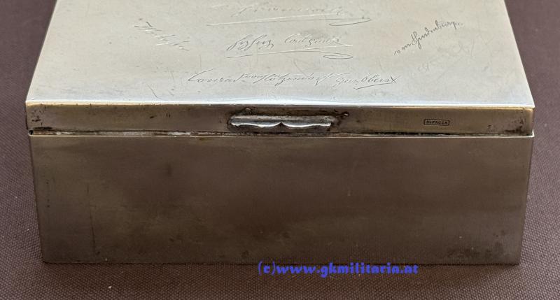 k.u.k. Zigarrendose - Offizielle Kriegsfürsorge - Unterschriften: Kaiser Franz Joseph I., Erzherzog Eugen, Erzherzog Carl usw.!