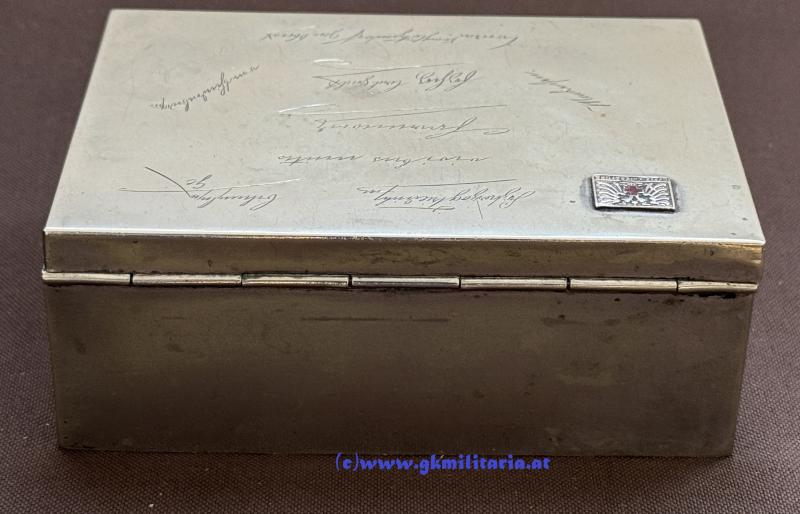 k.u.k. Zigarrendose - Offizielle Kriegsfürsorge - Unterschriften: Kaiser Franz Joseph I., Erzherzog Eugen, Erzherzog Carl usw.!