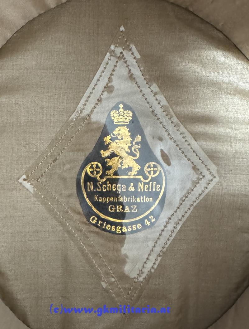 Bundesheer Bundesstaat - schwarze steife Kappe für Offiziere !!