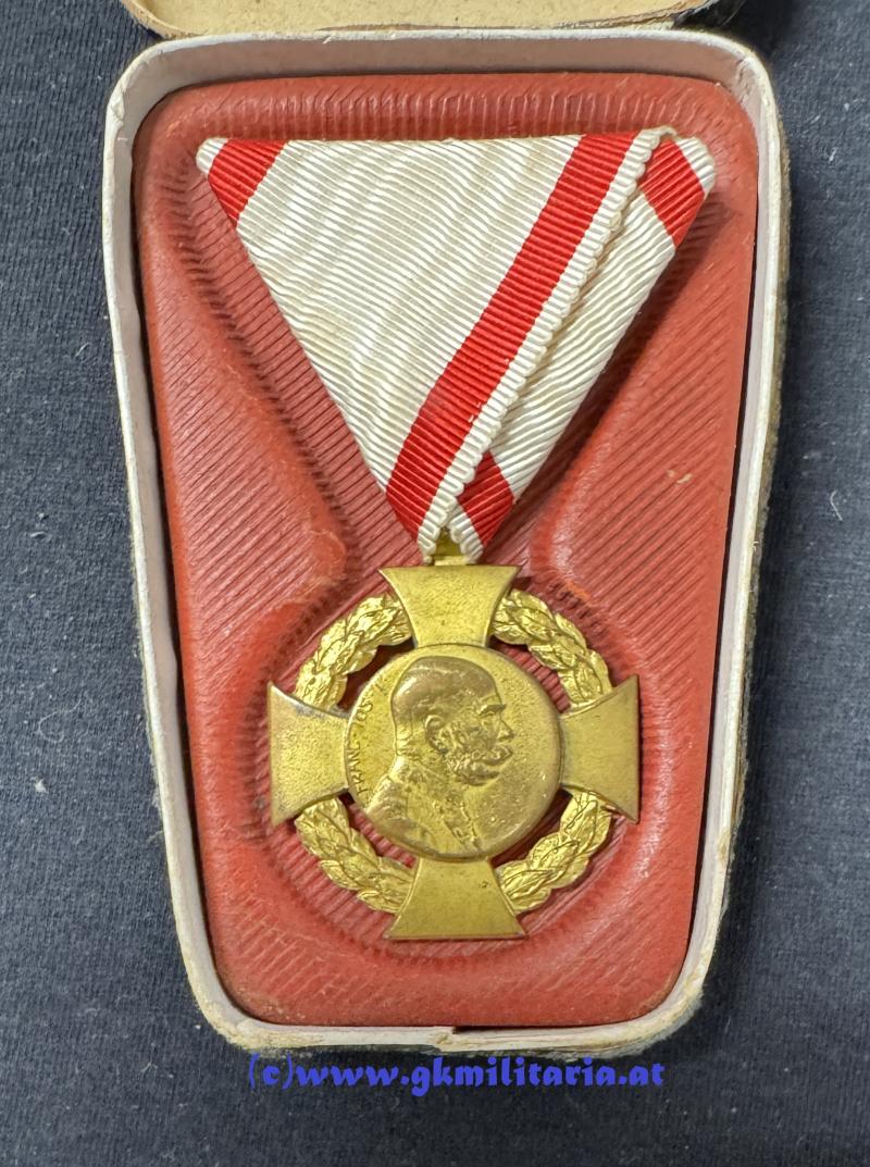 k.u.k. Jubiläumskreuz mit Etui !!