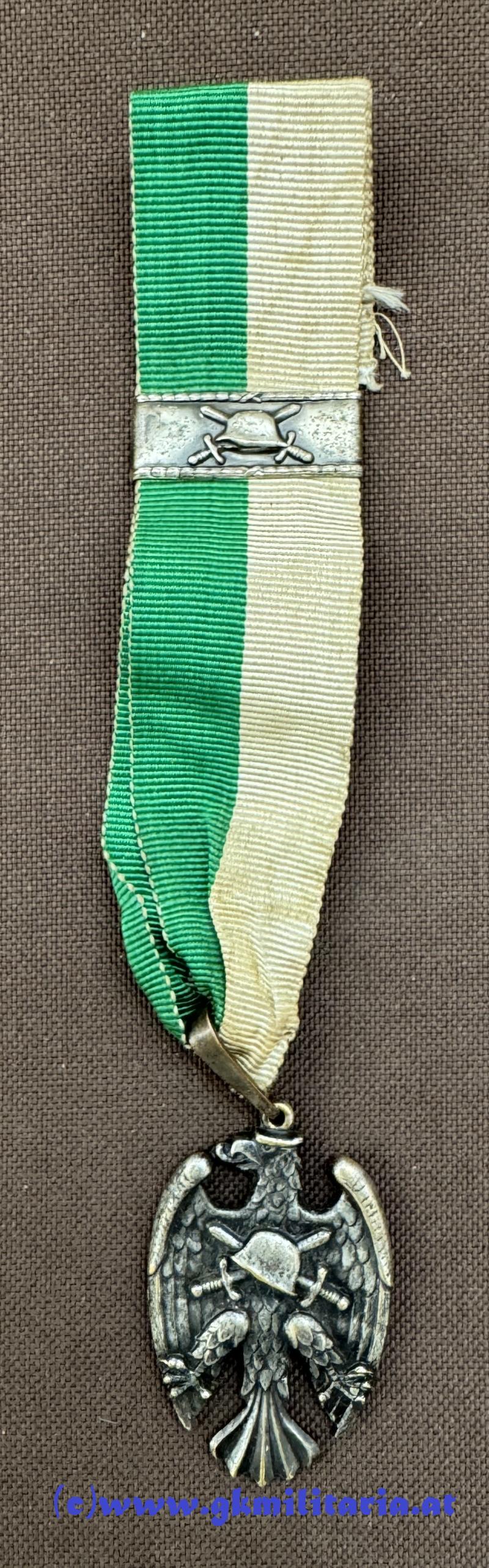 Heimwehrehrenzeichen 1934 mit Julispange -