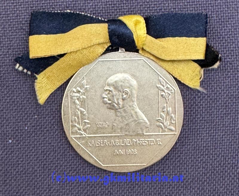 k.u.k. Medaille Kaiser-Jubiläum-Festzug Juni 1908 - Variante mit Masche!