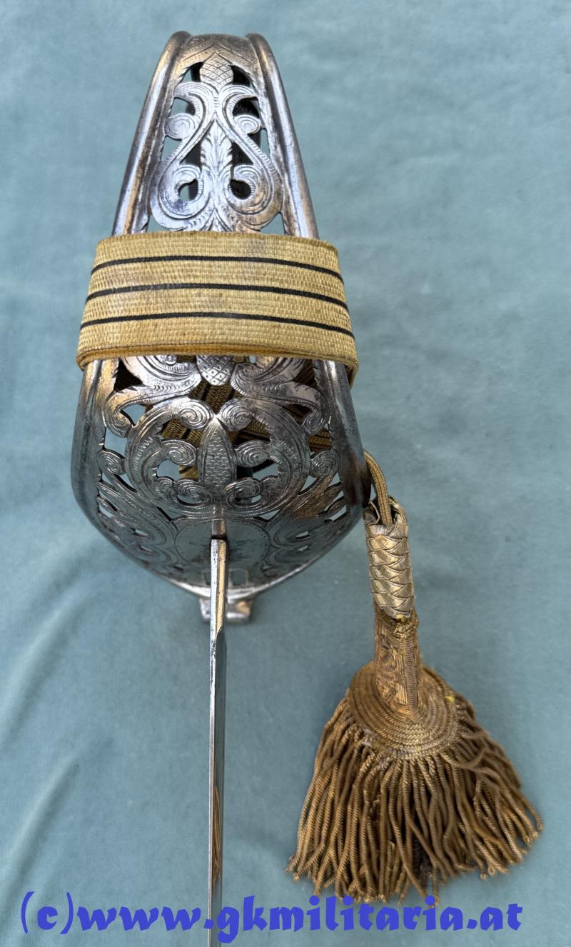 Weitere Fotos: Komplette Säbel-Garnitur Säbel M1869 Kavallerie für Offizier mit Portepee und Gehänge!! -