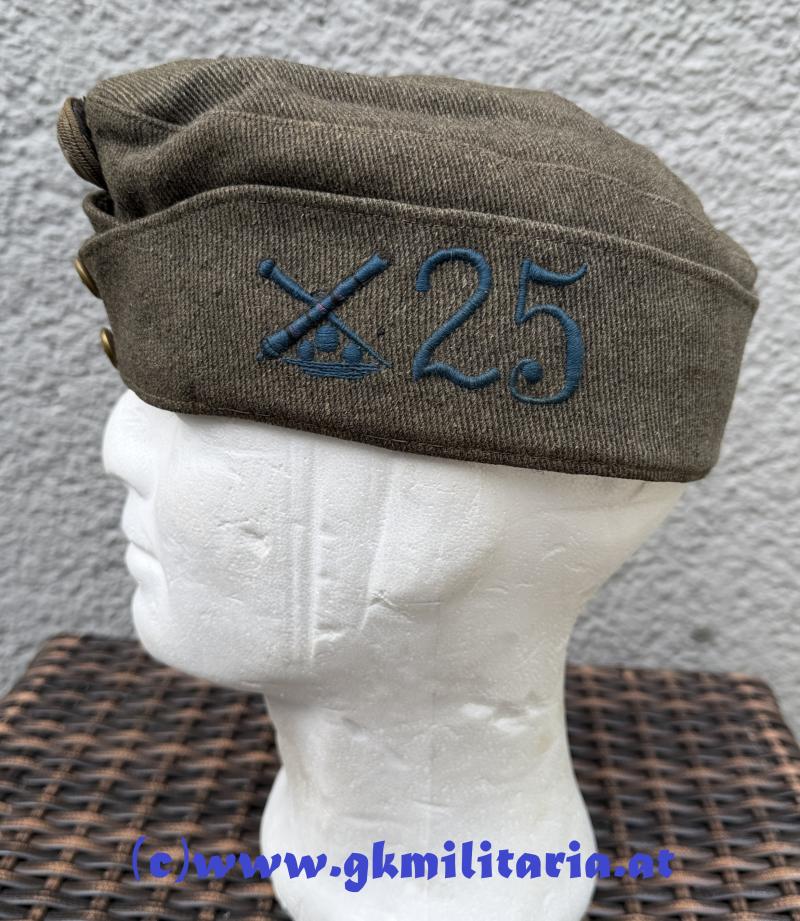 k.u.k. schirmlose feldgraue Kappe Artillerie Fähnrich -