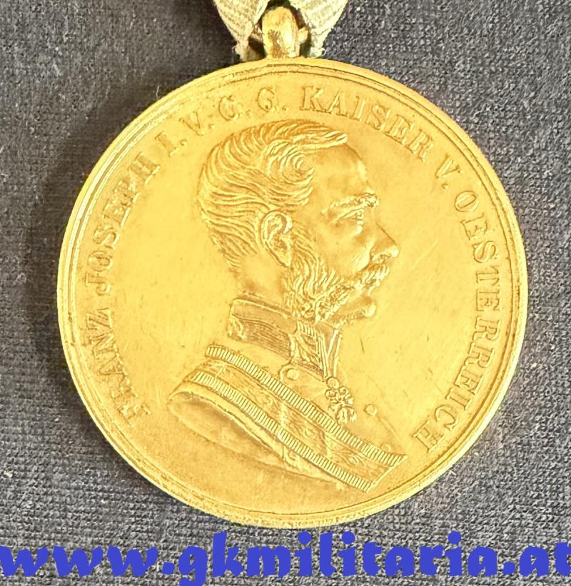 k.u.k. Goldene Tapferkeitsmedaille 4. Modell Kaiser Franz Joseph I. 3. Typ 1866-1917!! Bronze vergoldet!!