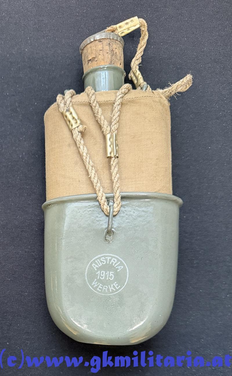 k.u.k. Feldflasche mit Becher u. Leinensack! - MINT!