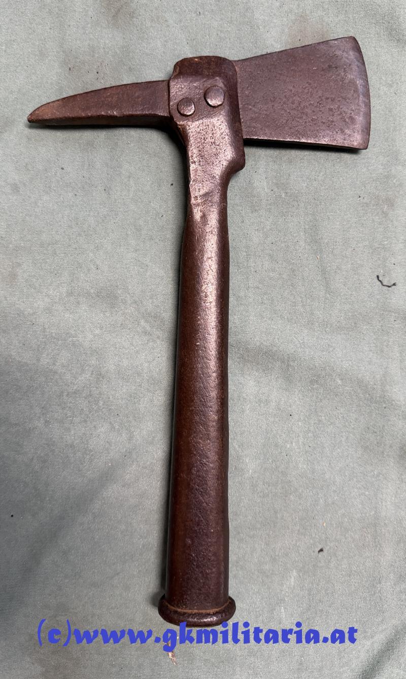 k.u.k. Infanterie-Beilpicke aus Eisen! - Selten!!