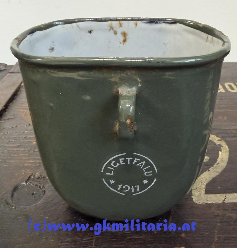 k.u.k. Feldflasche mit Becher, Leinensack und Trageriemen!