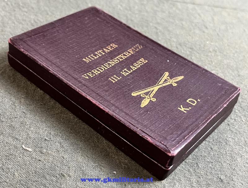 k.u.k. Militärverdienstkreuz III. Klasse KD mit Schwertern im Karton-Etui - Mayer, Wien - Selten!