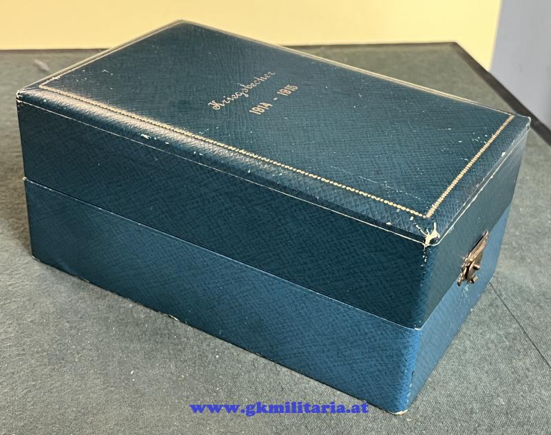k.u.k. großer Kriegsbecher 1914/15 im Original-Etui - Variante mit Widmung Weihnachten 1915!