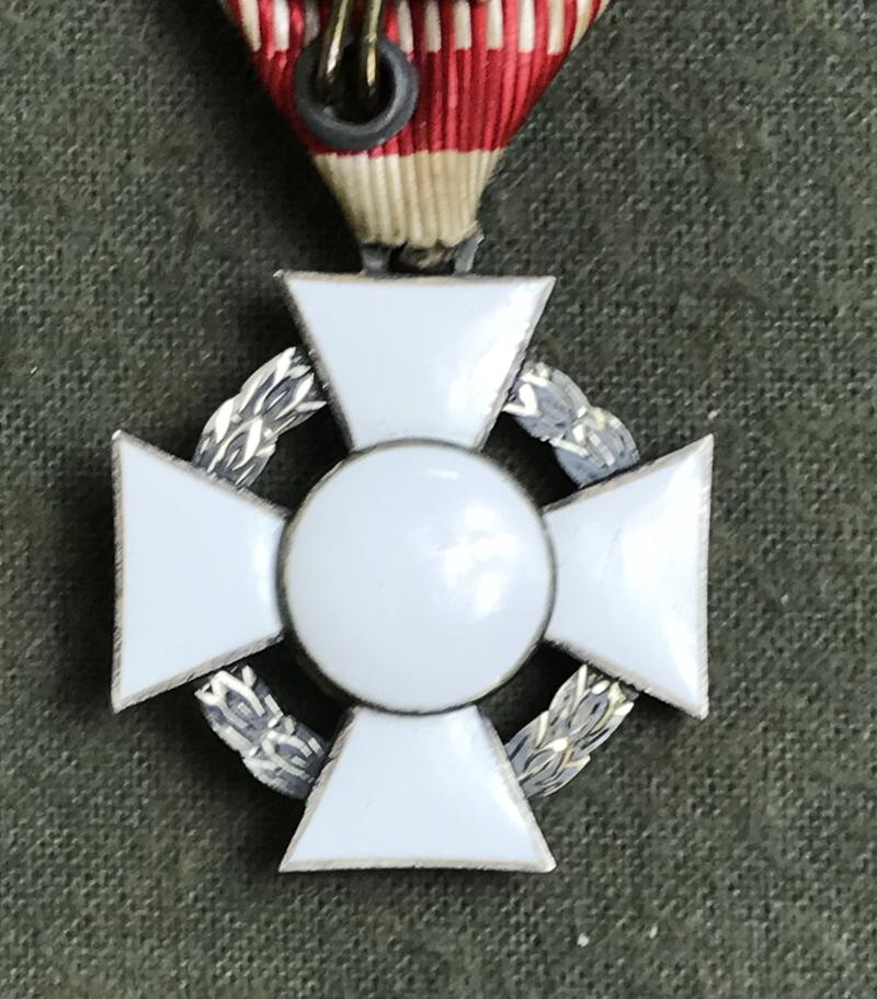 k.u.k. Militärverdienstkreuz 3. Klasse mit KD und Schwertern! - TOP-Stück!