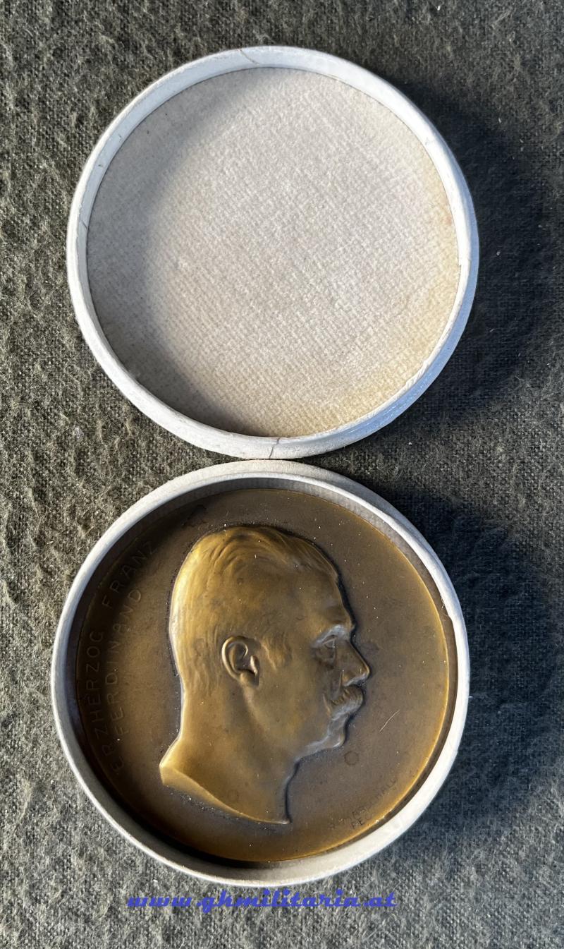 k.u.k. Medaille Kronprinz Erzherzog Ferdinand - Adriaausstellung Wien 1913 im Etui!