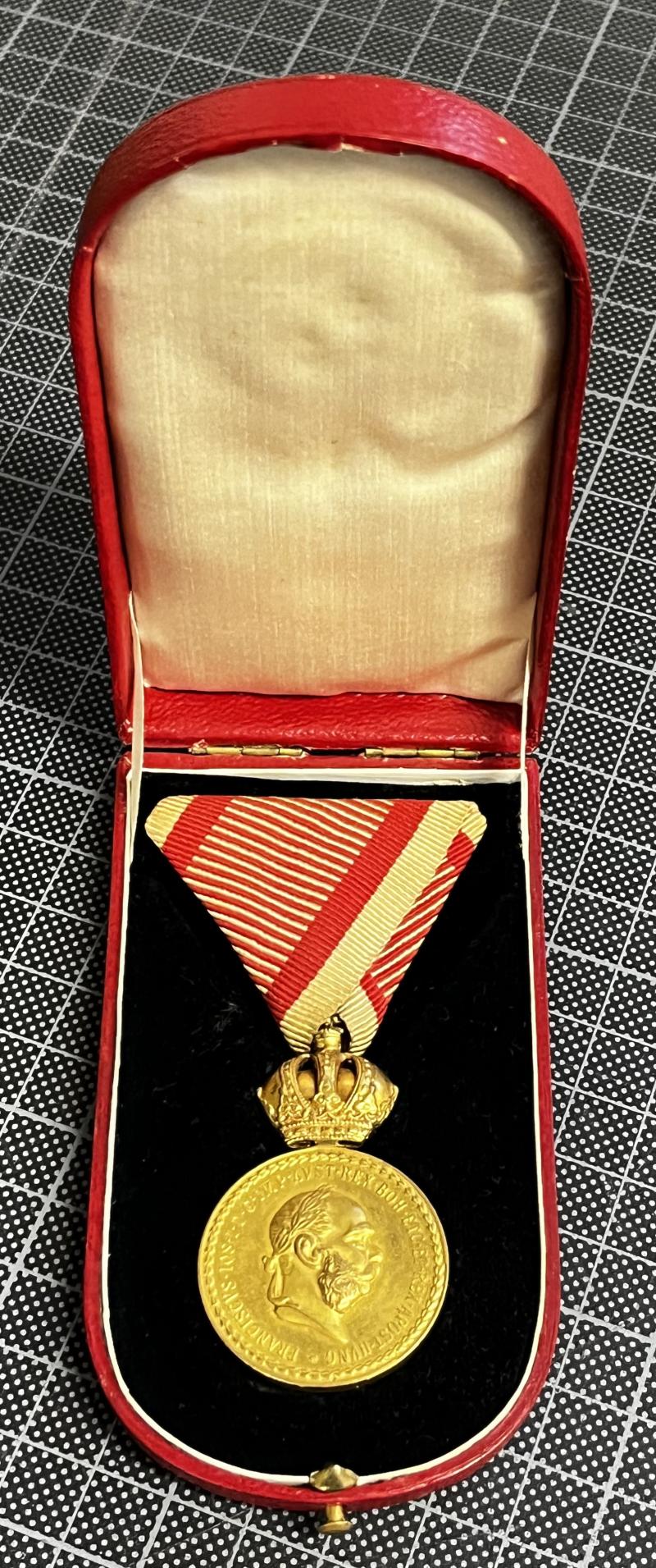 k.u.k. Bronzene Militärverdienstmedaille im Etui - MINT!!