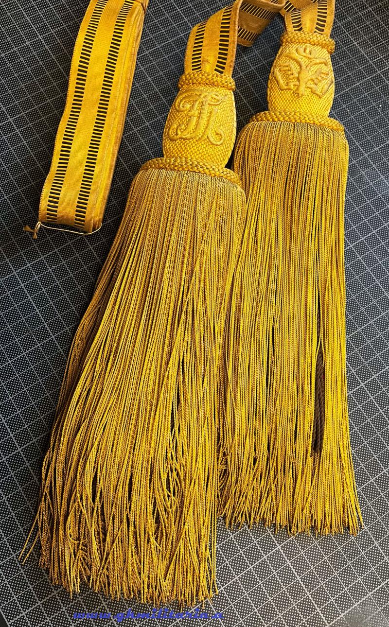 k.u.k. Feldbinde für Offiziere !