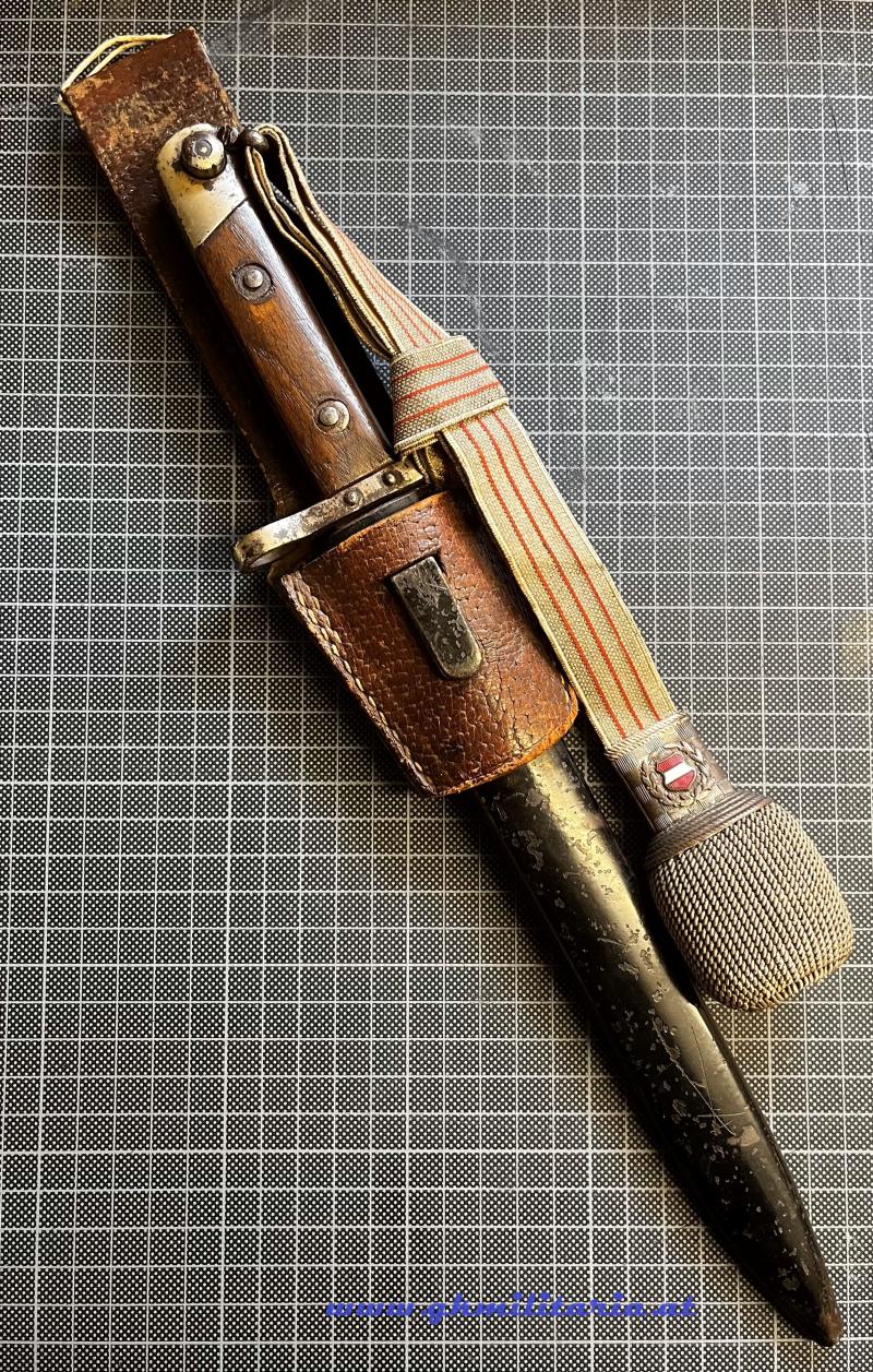 Bajonett M95 für Offiziere - Polizei/Sicherheitswache 1. Republik !!